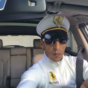 Meet your Posher, Alaa